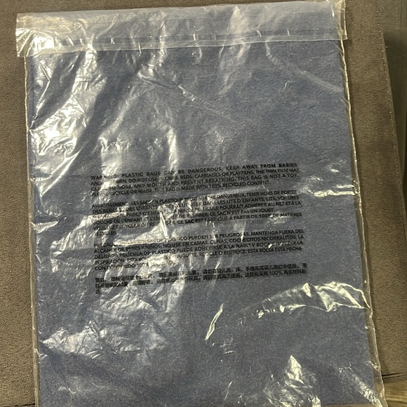 BRAND NEW men’s medium american eagle running shirt blue - Picture 4 of 4